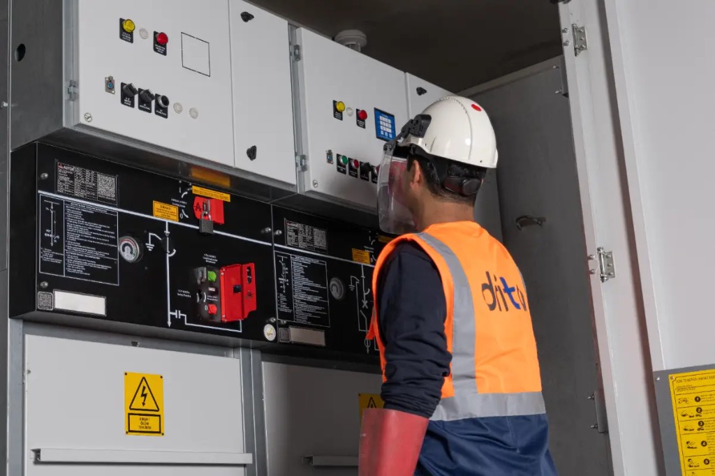 Endüstriyel enerji ve trafo altyapısı
